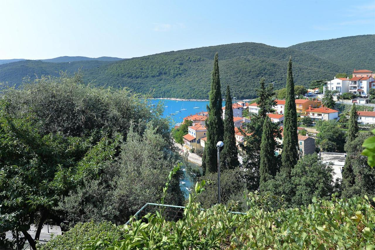 Apartment Near The Sea 650 Rabac Eksteriør bilde