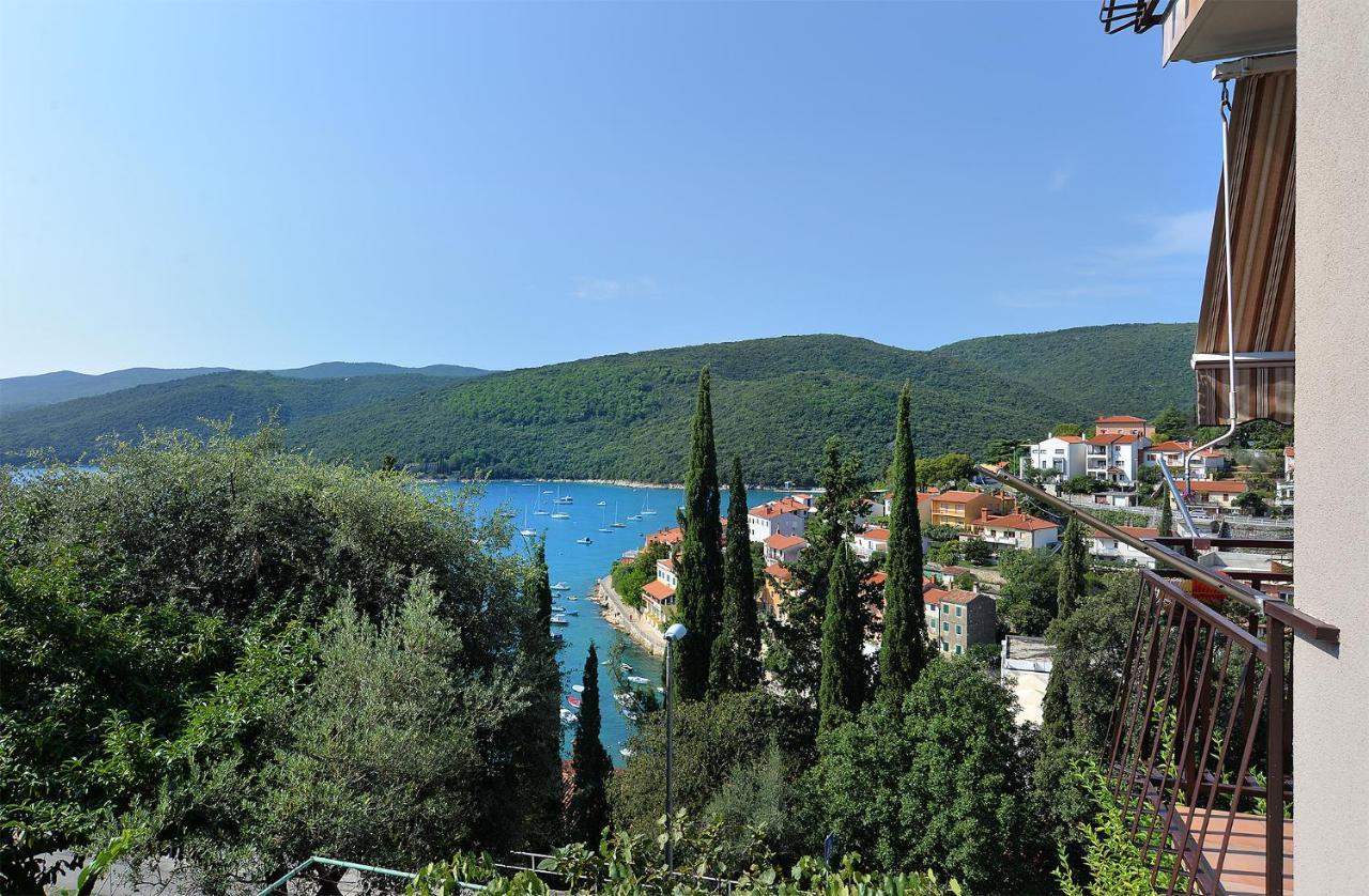 Apartment Near The Sea 650 Rabac Eksteriør bilde