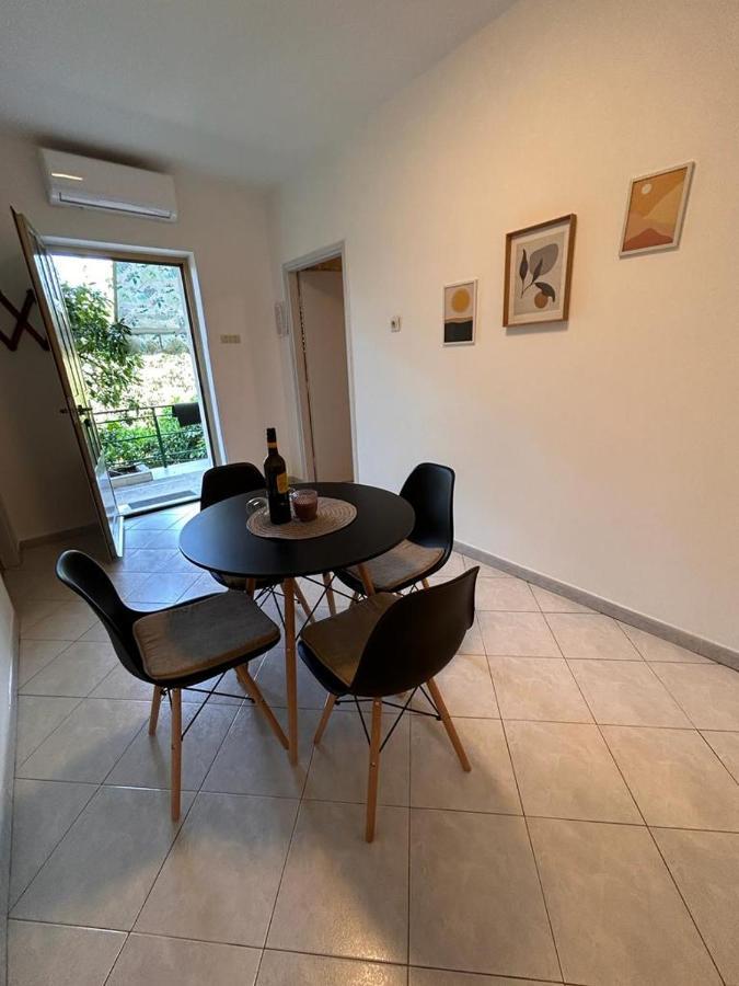 Apartment Near The Sea 650 Rabac Eksteriør bilde